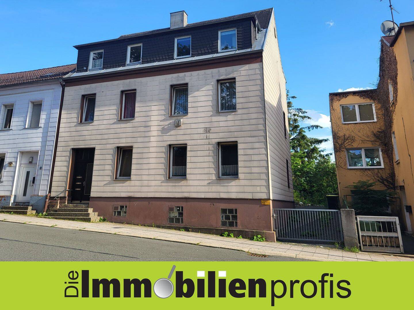 H-1134 – Preiswertes Stadthaus mit 3 kleinen Wohnungen in Hof, 95028 Hof (Haidt Innenstadt Jägersruh Leimitz)