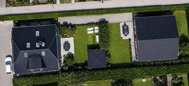 Seltenheit: 2 gepflegte und neuwertige Einfamilienhäuser (135 m² + 121 m²) auf einem Grundstück, 22175 Hamburg (Wandsbek Bramfeld)