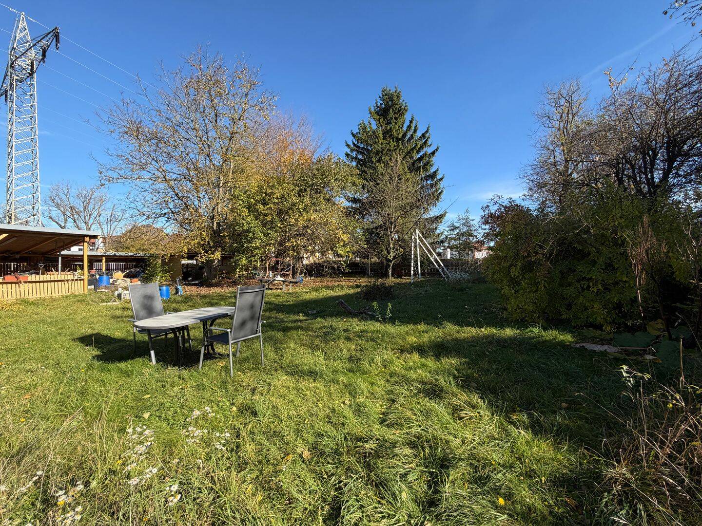 +++ Käuferprovisionsfrei – Wohnhaus auf ca. 974 m² großem Grundstück+++, 84524 Neuötting
