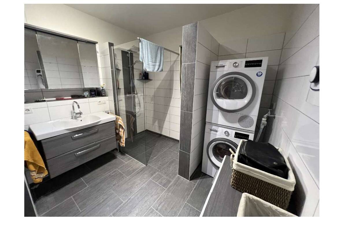 Großzügige 4-Zimmer Wohnung mit Balkon in Lingen Ems zu verkaufen- direkt am See (Wg 12), 49808 Lingen (Ems)