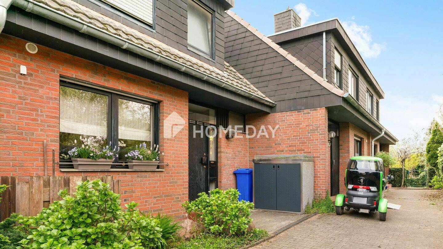 Ruhiges Wohnen im Grünen: Gepflegtes Haus mit Südterrasse und Garage in Hehn, 41069 Mönchengladbach (Dahl Hehn Holt Ohler)