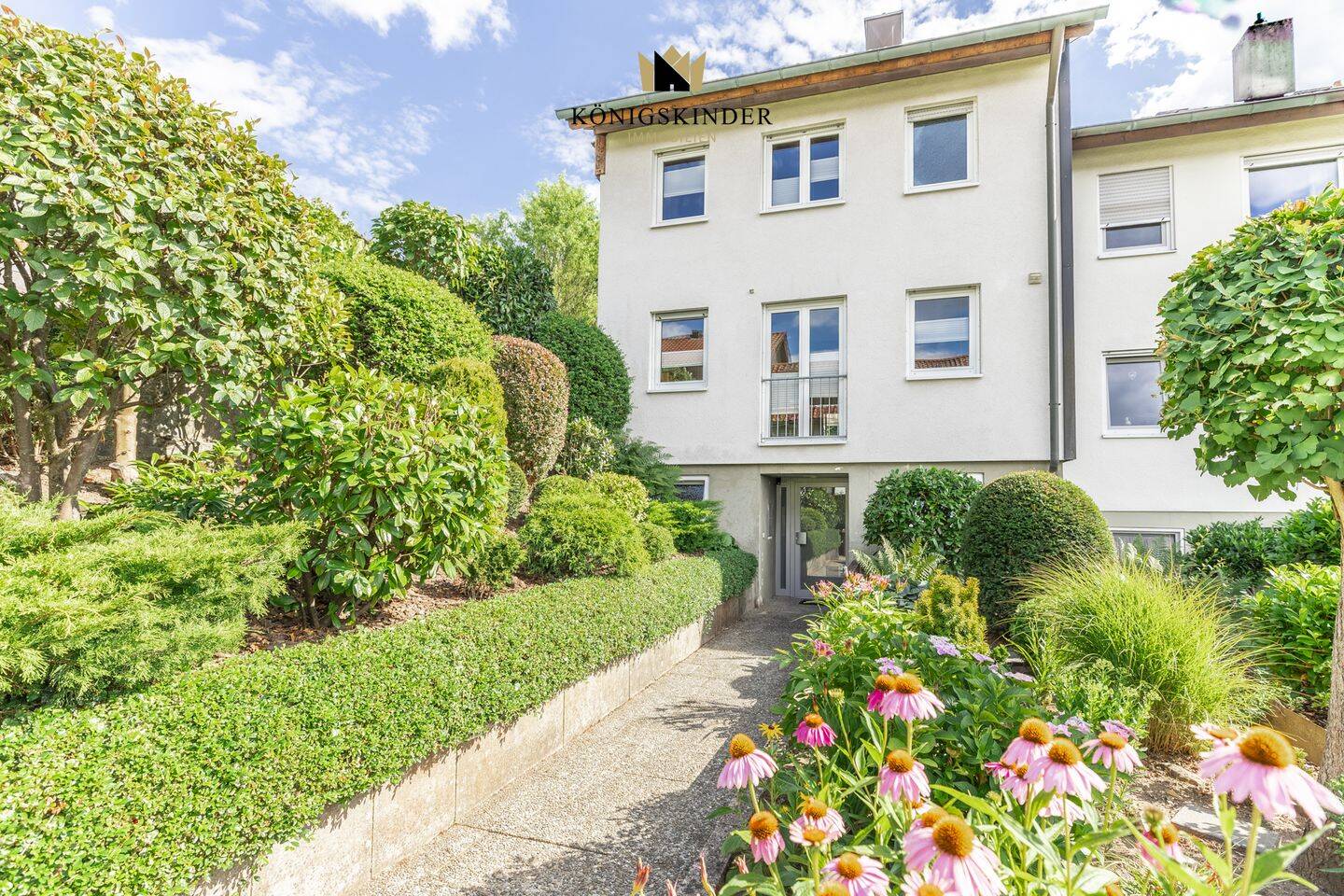 Gepflegtes Reihenendhaus mit viel Platz, gelungener Aufteilung und großem Garten, 71540 Murrhardt