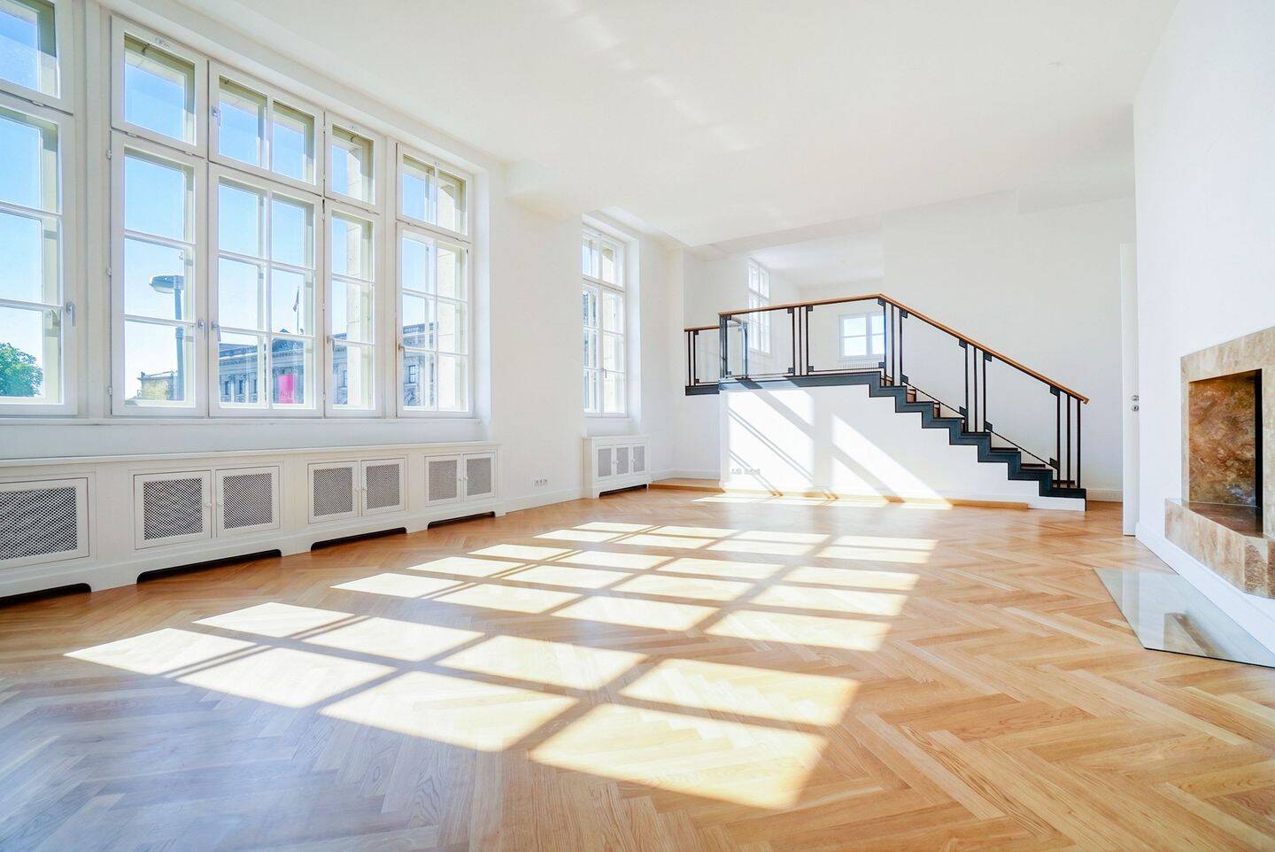 Wohnen der Extraklasse am Weltkulturerbe in der Residenz Monbijou, 10117 Berlin (Mitte)