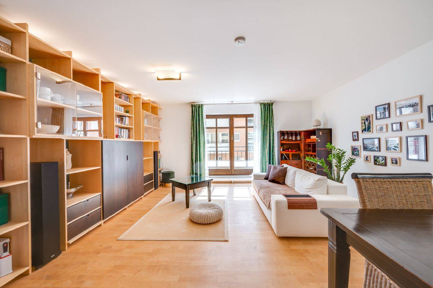 AIGNER – Stilvoll sanierte 2 – Zimmer – Wohnung in begehrter Lage der Maxvorstadt, 80335 München (Altstadt-Lehel Ludwigsvorstadt-Isarvorstadt Maxvorstadt Neuhausen-Nymphenburg Schwanthalerhöhe)