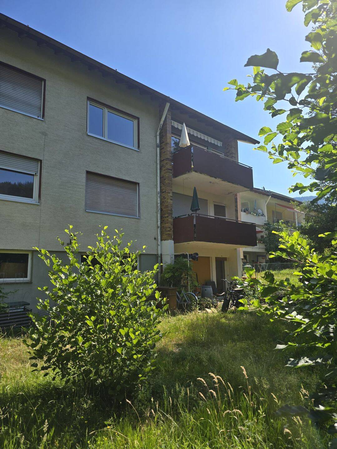 Badenweiler-Schweighof: 3-Zi. Whg. mit ca.83 m² Wfl. im 1. OG mit Balkon, Keller und Garage, 79410 Badenweiler