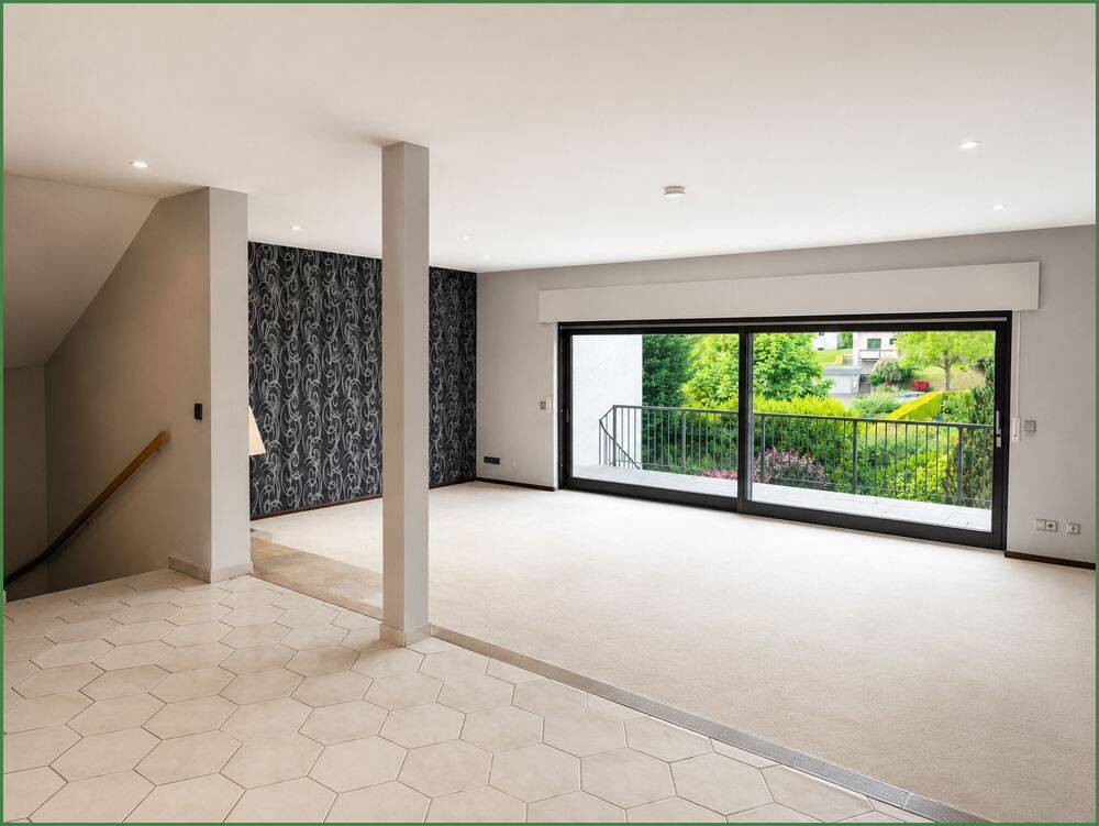 Zur MIETE: 3 Zimmerwohnung mit Garten, Balkon und Garage in Burscheid Hilgen – Weidenweg, 51399 Burscheid