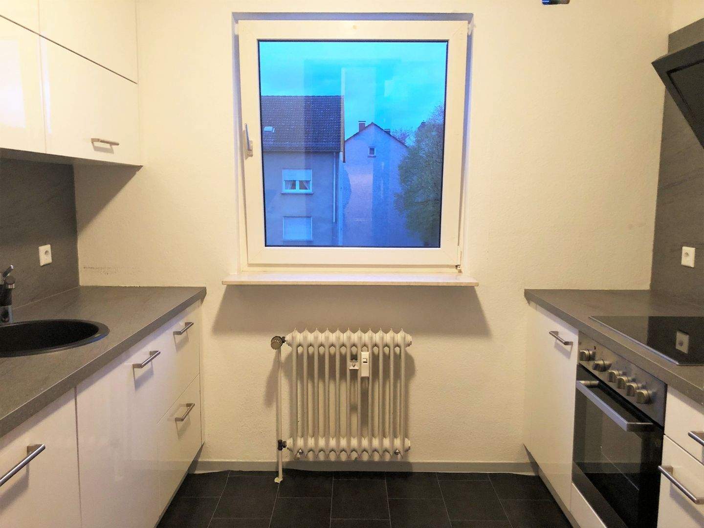 Etagenwohnung mit Balkon, 35579 Wetzlar