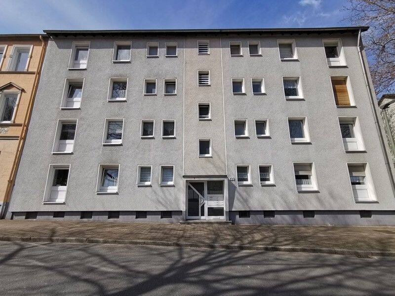 Helle 3 Zimmerwohnung mit Balkon im Hochparterre, 45886 Gelsenkirchen (Ückendorf)