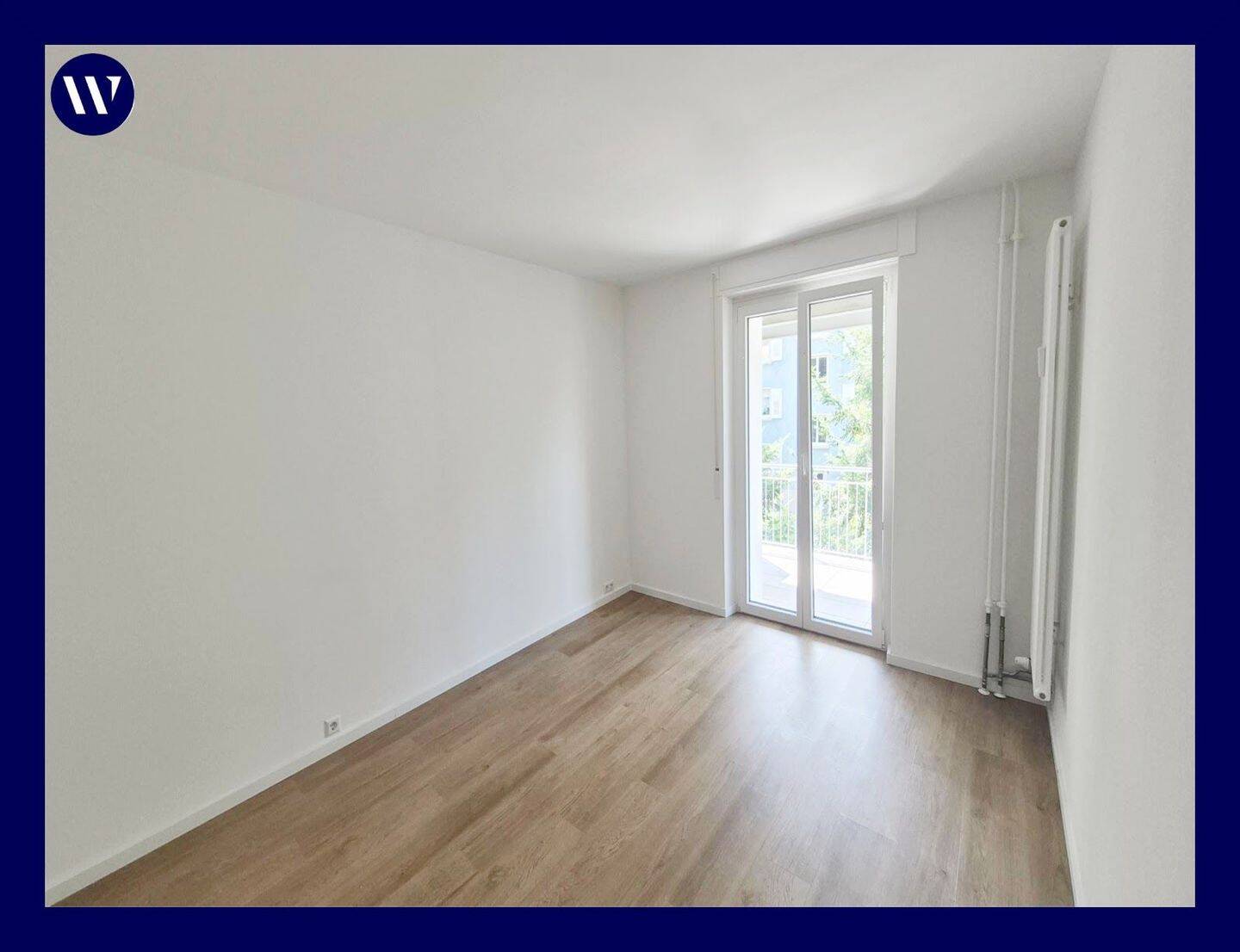 Nur noch einziehen! Renovierte 3-Zimmer-Wohnung mit Balkon, guter Schnitt, Tageslichtbad + Dusche, 78224 Singen (Hohentwiel)