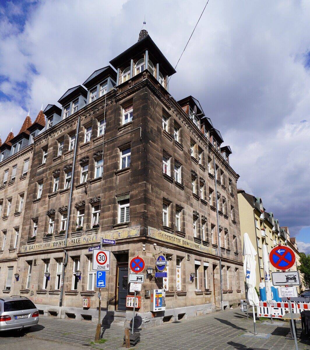 Saniertes Mehrfamilienhaus in bester Lage Nürnbergs, 90429 Nürnberg