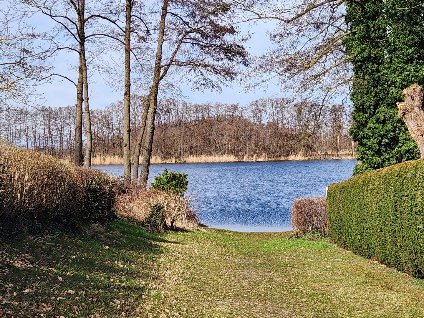 Freizeitgrundstück mit Bungalow und Garten in Seenähe, 14797 Kloster Lehnin