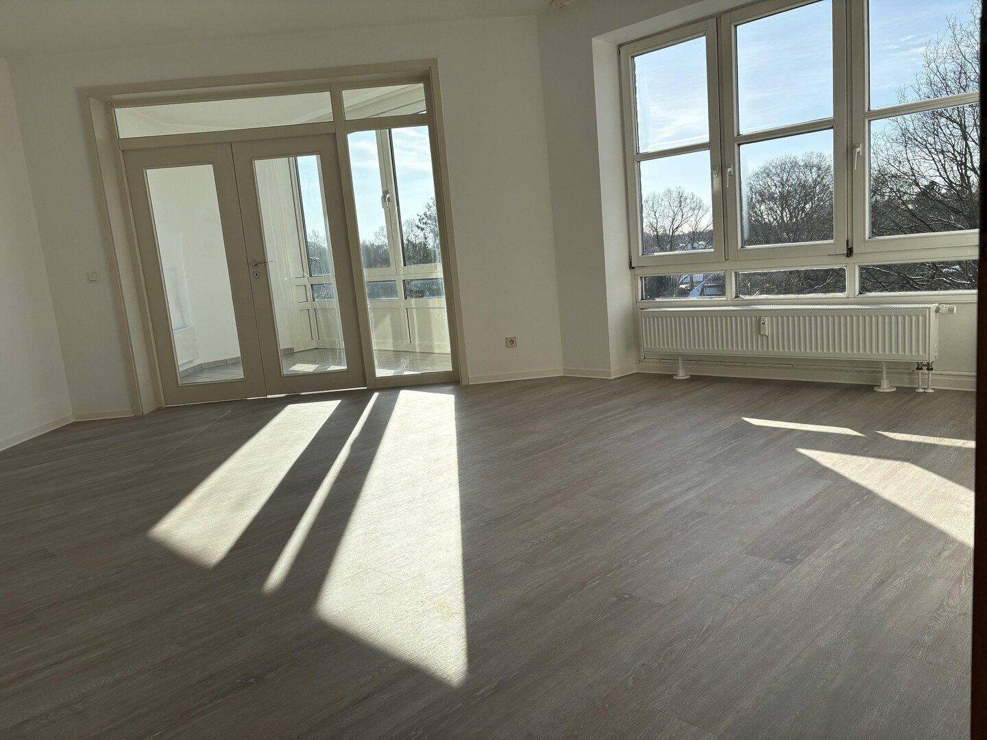 3-Zimmer Endetagen-Wohnung mit Südloggia und Tiefgaragen-Stellplatz, 22850 Norderstedt