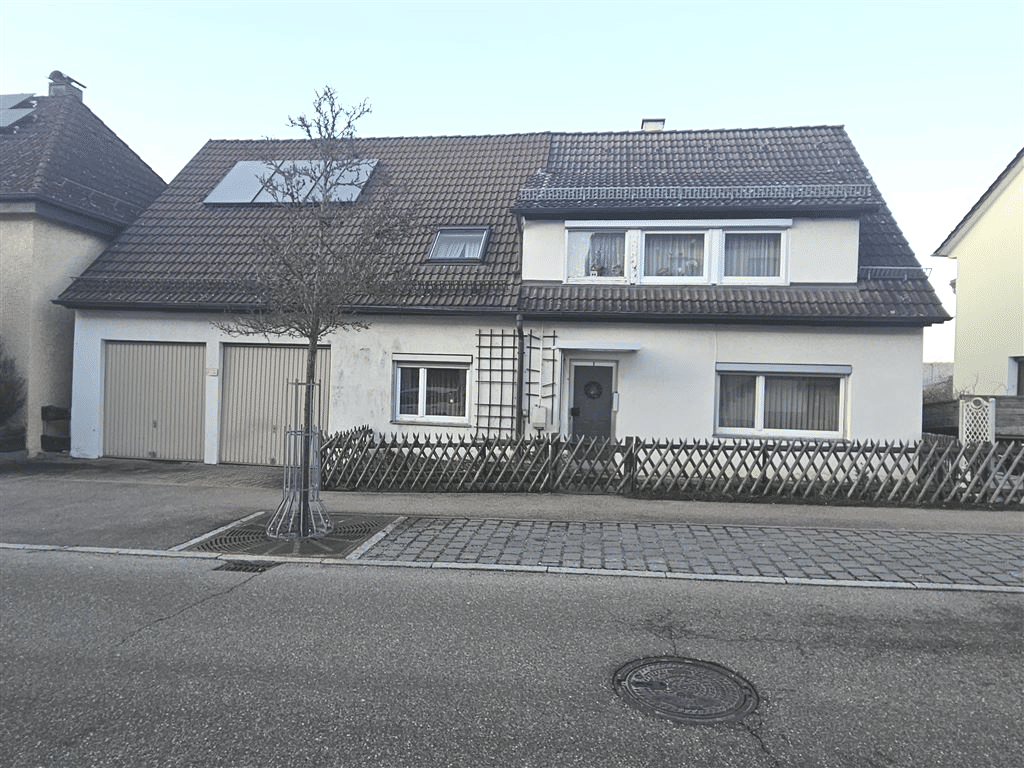 1- bis 2-Fam.-Haus mit viel Potential und tollem Garten, 89564 Nattheim