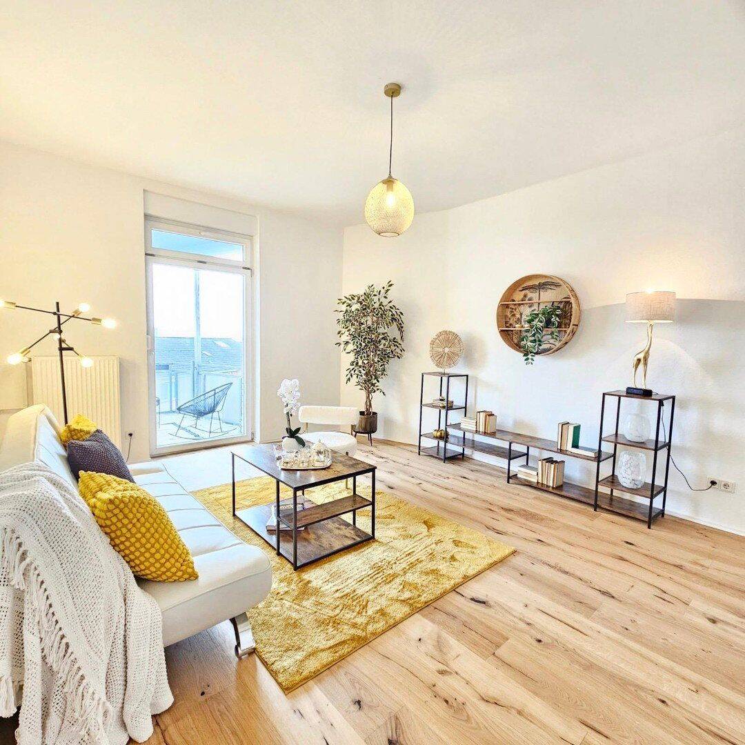 Über Frankfurts Dächern: 4-Zimmer-ETW mit Skylineblick, Balkon & Einbauküche – provisionsfrei, 60388 Frankfurt am Main (Bergen-Enkheim Seckbach)
