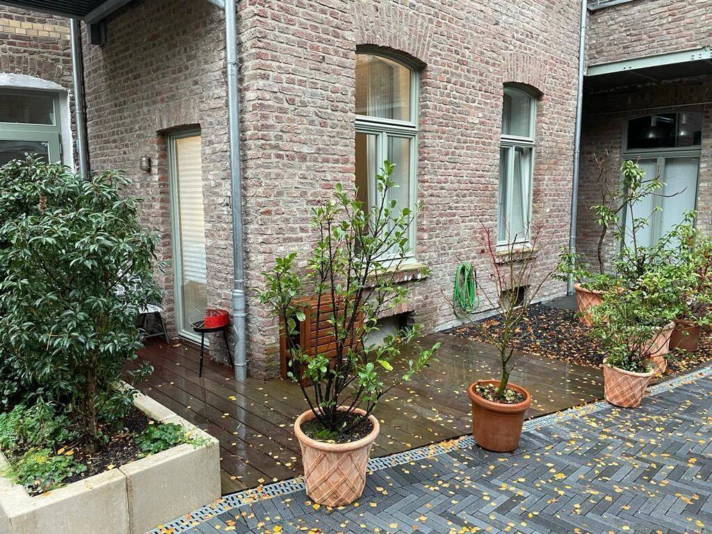 Modernes 1-Zimmer Appartement mit Terrasse im Innenhof, 50825 Köln (Ehrenfeld Bickendorf Neuehrenfeld Ossendorf)