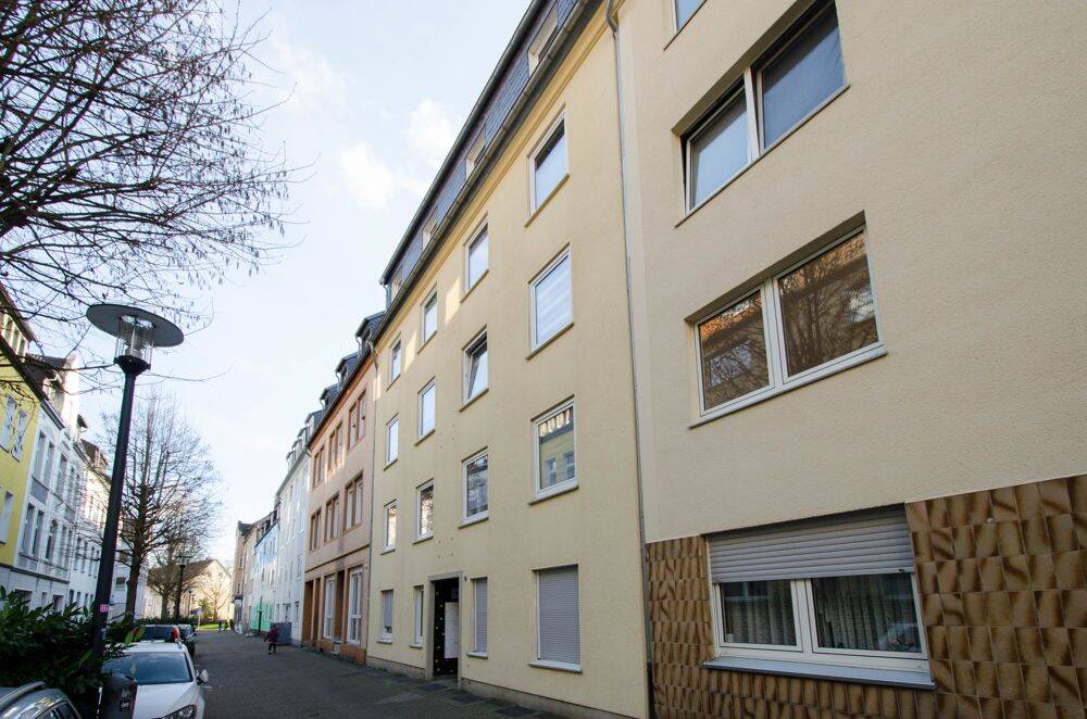 Singles aufgepasst: Gemütliche Wohnung mit Blick über Hattingen, 45525 Hattingen