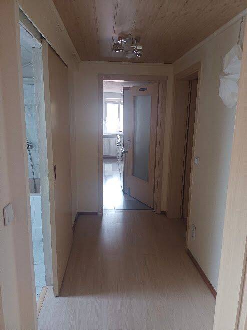 Räumige 2-3 Zimmer Dachgeschosswohnung, 88637 Buchheim