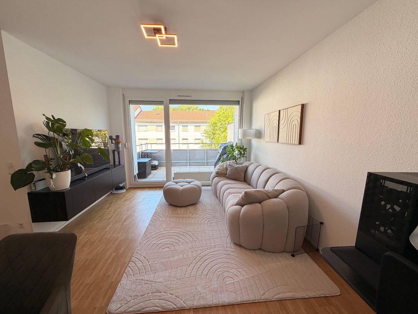 2-Zimmerwohnung mit Balkon, 70619 Stuttgart (Heumaden Lederberg Riedenberg Sillenbuch)