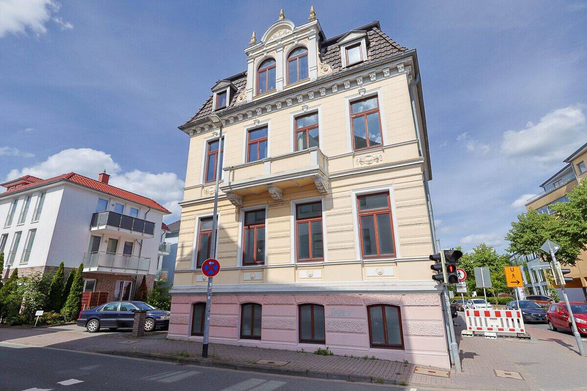 Zentrales Wohnen in Oldenburg – Großzügige 4-Zimmer-Wohnung mit Wintergarten, 26123 Oldenburg (Oldb) (Bürgerfelde Donnerschwee Nadorst)