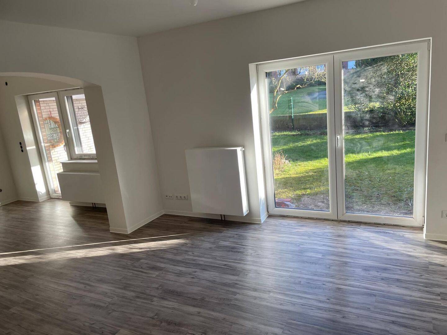 Gut gelegene Wohnung mit Doppelhaus Charakter und vielen Möglichkeiten, 21149 Hamburg (Harburg Hausbruch Neugraben-Fischbek)