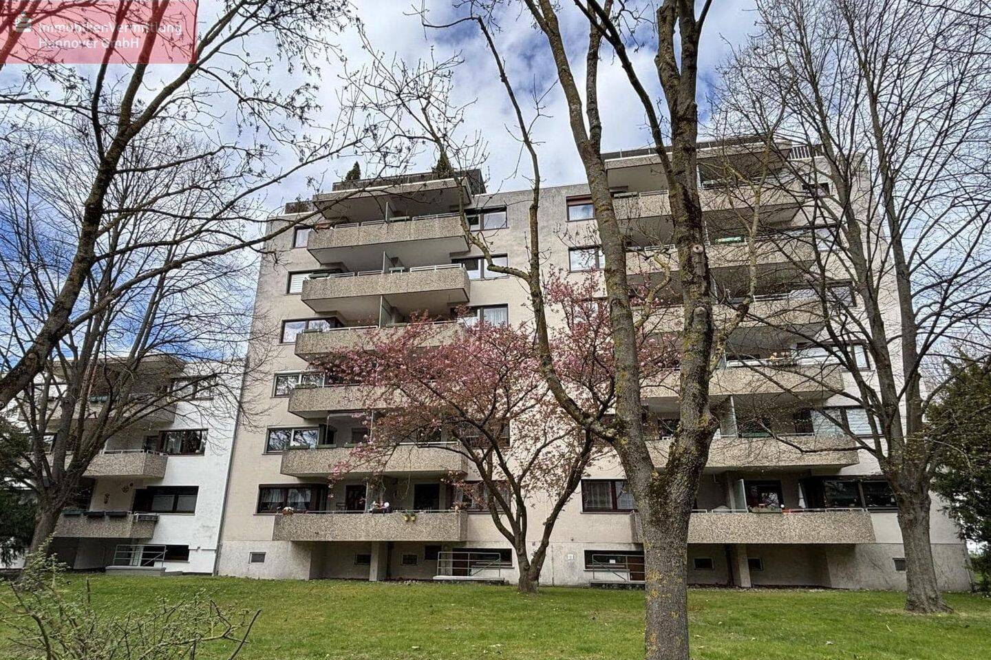 Maisonette – Penthouse: Wohnen über den Dächern von Lehrte, 31275 Lehrte