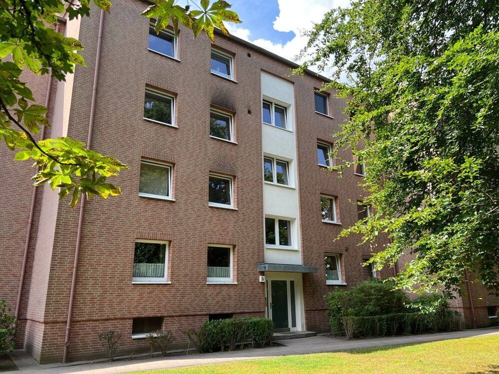 Großzügige 3-Zimmer-Wohnung mit Westbalkon in Hamburg-Eidelstedt, 22523 Hamburg (Eimsbüttel Eidelstedt)