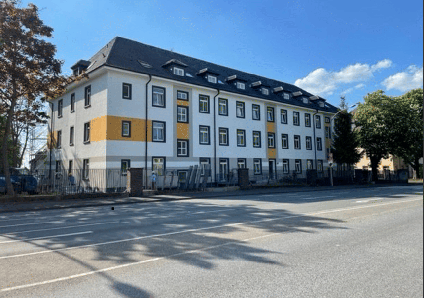 Gepflegte 2-Zimmer-Wohnung mit sonnigem Balkon in zentraler Lage von Detmold, 32756 Detmold