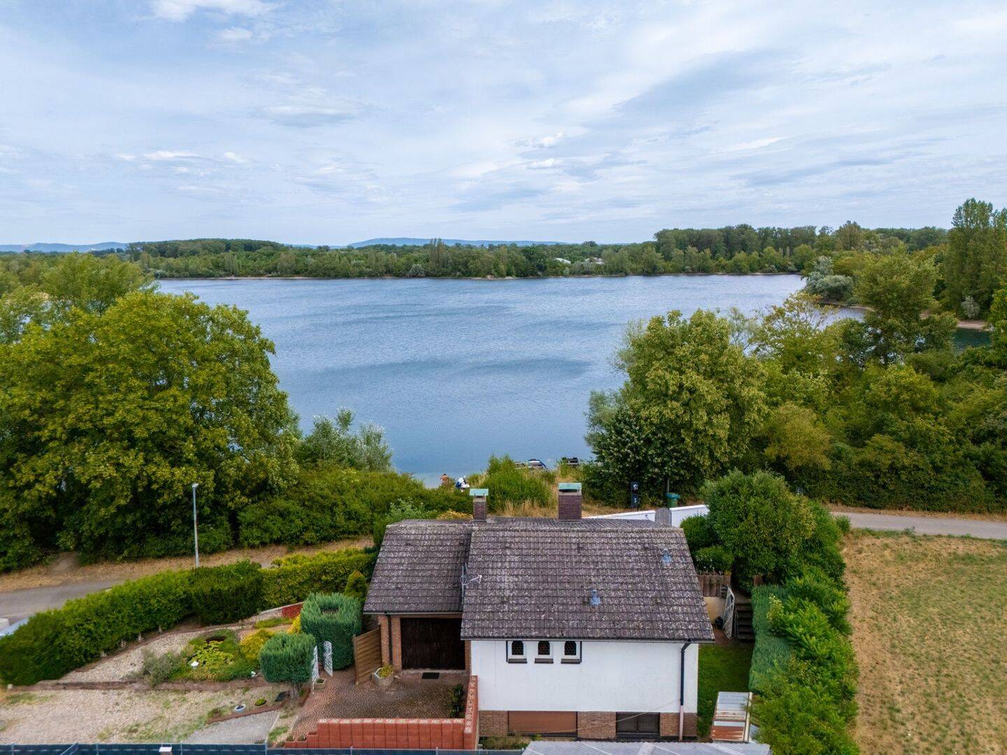 Traumhauspotential mit Seeblick in begehrtester Lage in Speyer!, 67346 Speyer (Angelhof I und II Speyer)