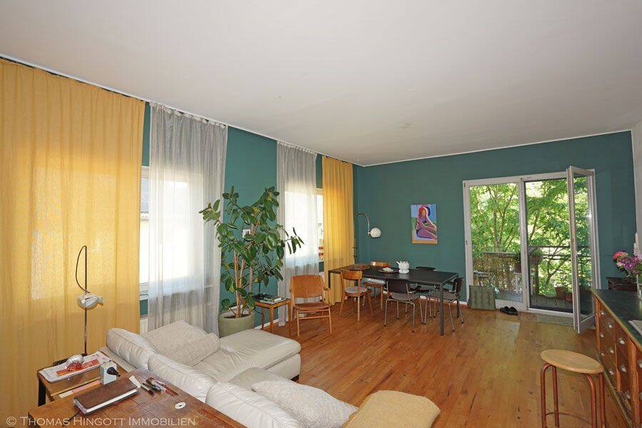 Dachgeschoss-Maisonettewohnung mit 2 Balkonen Nähe Beethovenpark, 50937 Köln (Lindenthal Klettenberg Sülz)
