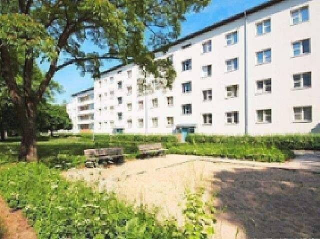 freie Wohnanlage zur Sanierung, Grünlage mitten im Ort nahe Marktplatz, 39638 Gardelegen