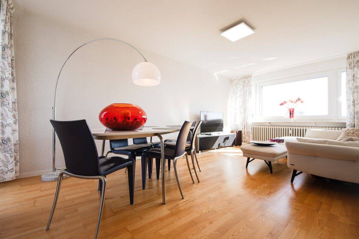Stilvoll modernisierte 4-Zimmer-ETW mit Fernblick bis in die Schweiz, 79639 Grenzach-Wyhlen