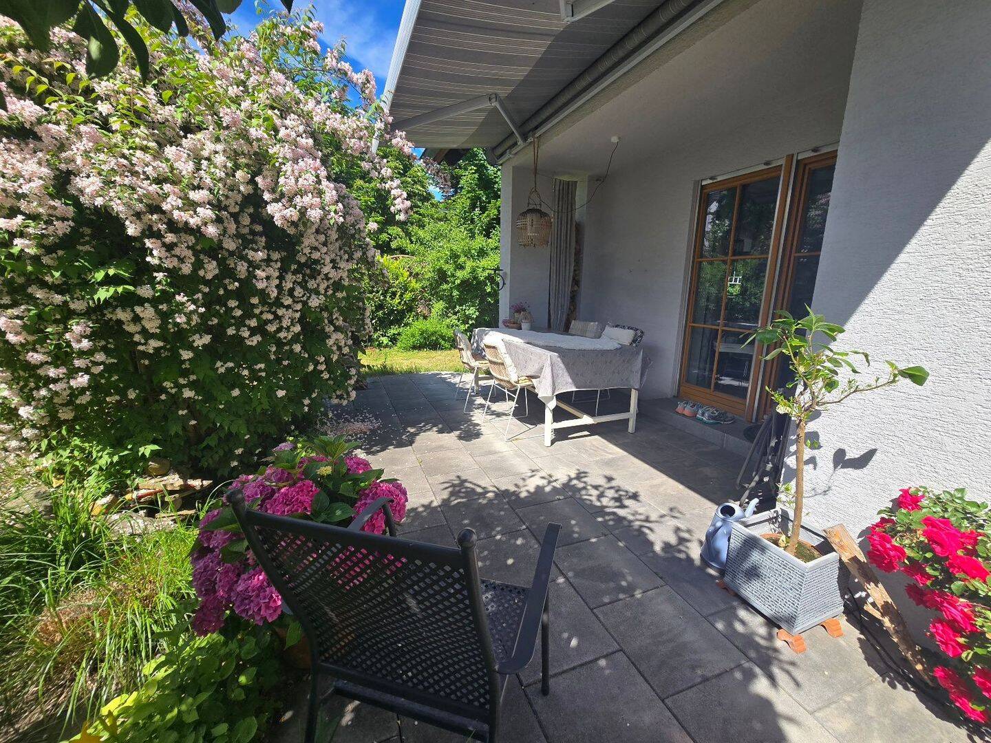 Tolles Einfamilienhaus mit Terrasse und schönem Garten in Nürnberg / Kornburg, 90455 Nürnberg