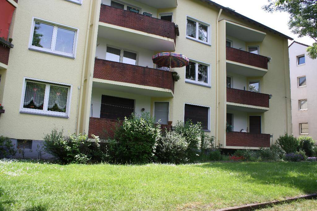 Schöne 2-Zimmer-Wohnung mit Balkon in Essen-Dellwig, 45357 Essen (Bedingrade Borbeck-Mitte Dellwig Frintrop Gerschede)