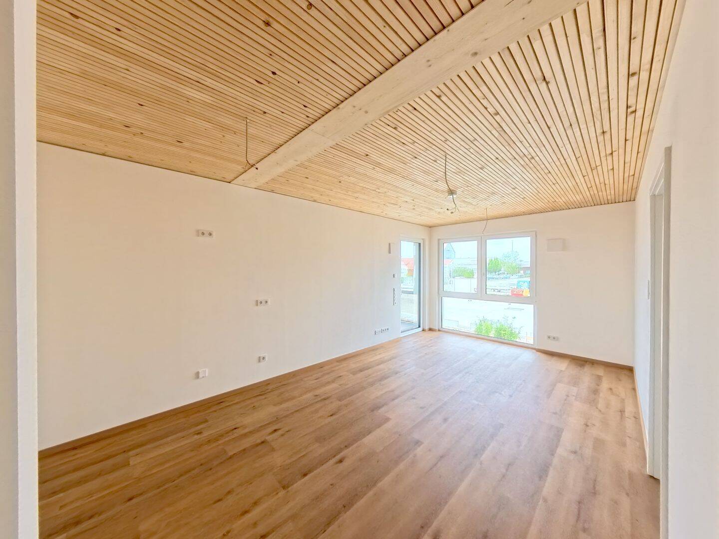 Erstbezug – 2 Zimmer – EBK – Loggia – Stellplatz, 94447 Plattling