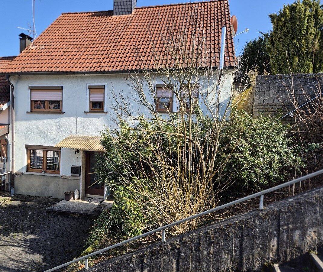 1-Familienhaus mit Garten-ideal für Sparfüchse und Renovierer, 97855 Triefenstein