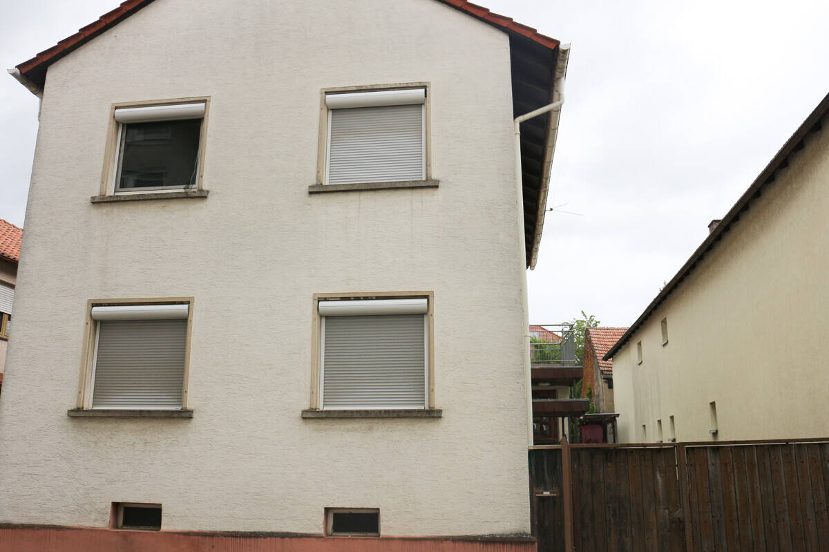 Bezugsfreies Einfamilienhaus mit großem Garten und Scheune – Viel Platz für Ihre Wohnideen, 76889 Steinfeld