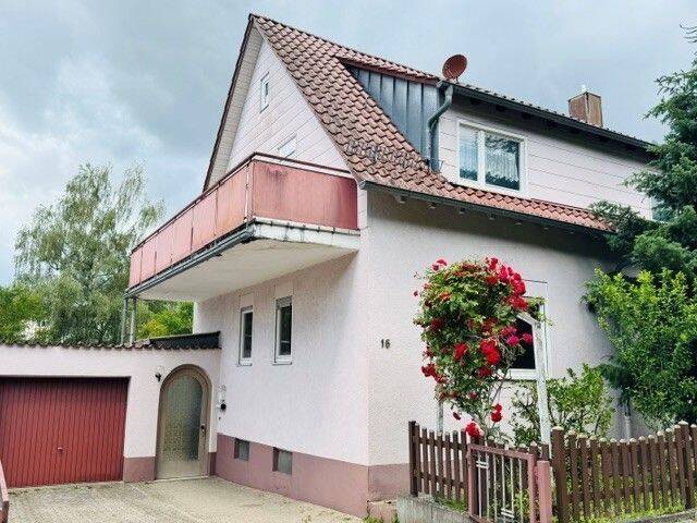 ruhige gelegenes 2 Familiendoppelhaus mit großem Garten, 75015 Bretten