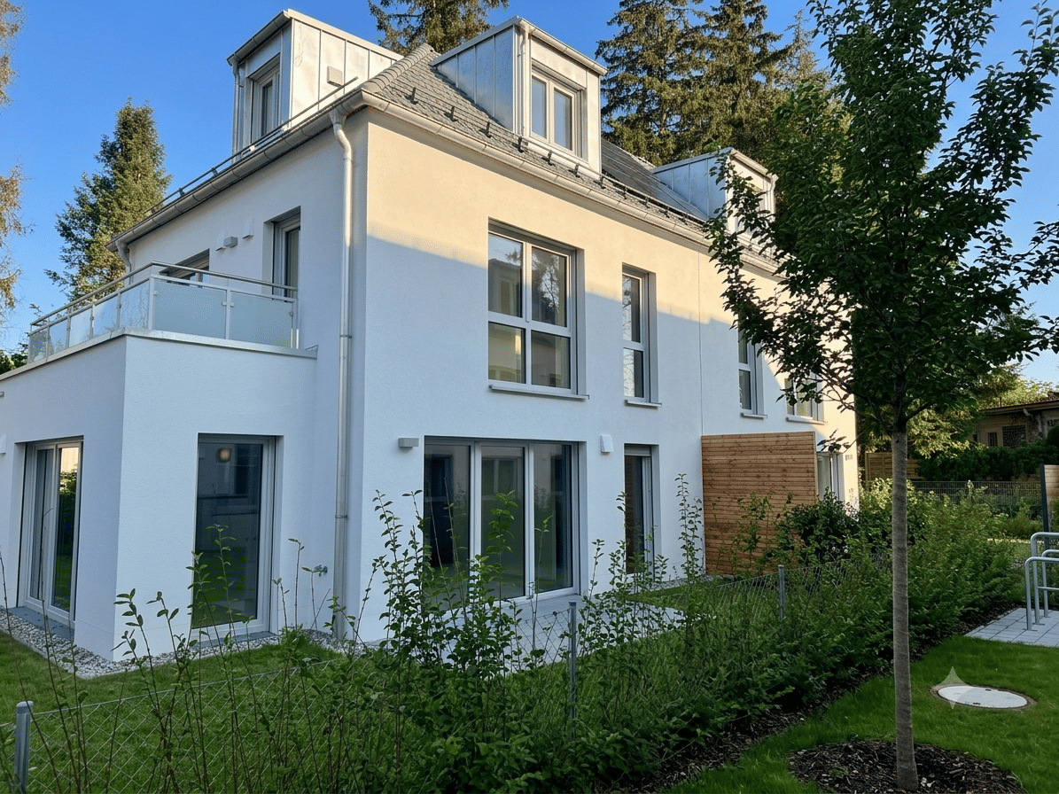 Doppelhaushälfte in ruhiger Lage am Waldtruderinger Forst, 81827 München (Ramersdorf-Perlach Trudering-Riem)