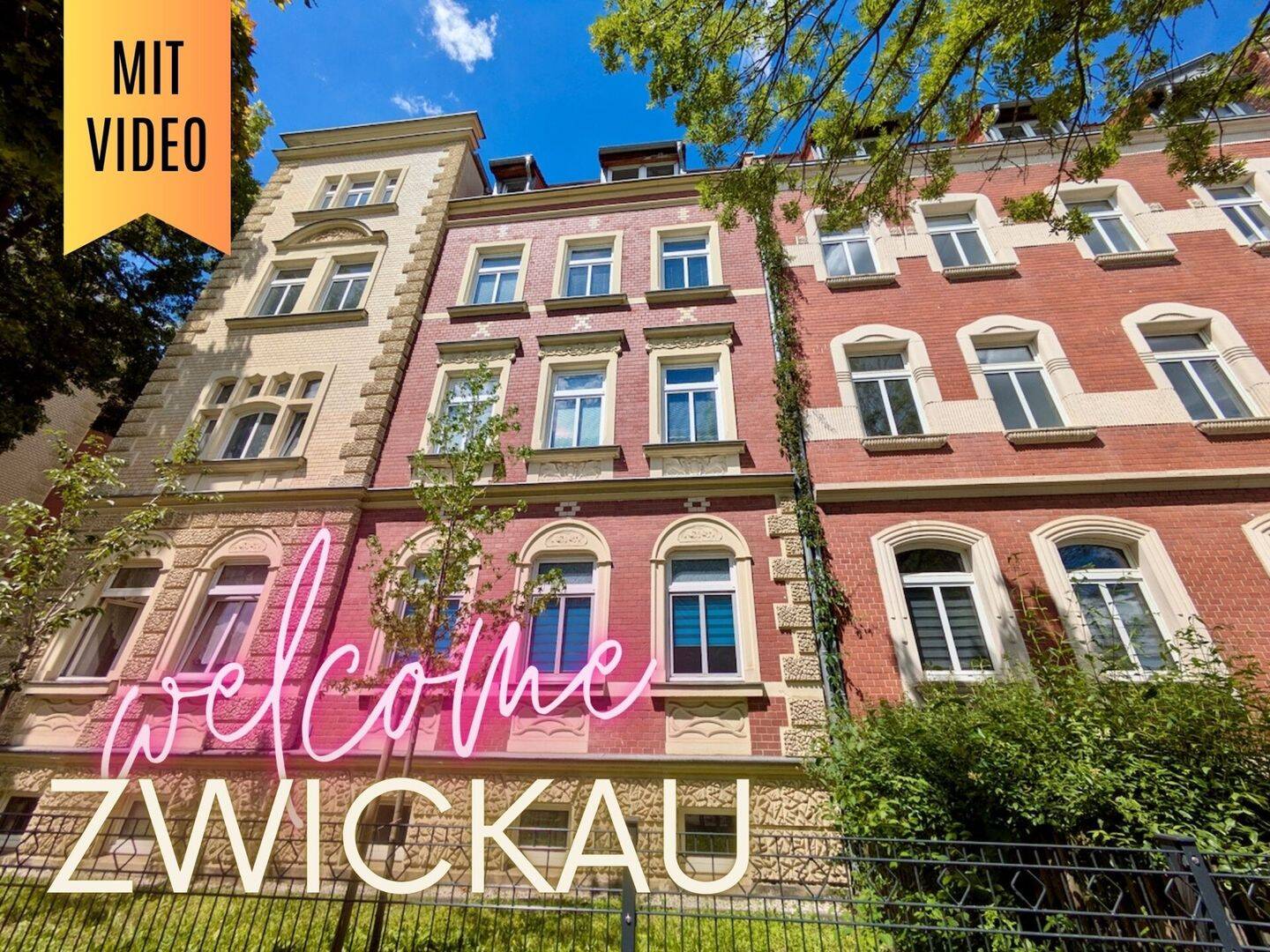 ++ helle 1-Raum Wohnung mit Einbauküche, Wannenbad, Dusche und eigenem Stellplatz, top Lage ++, 8058 Zwickau
