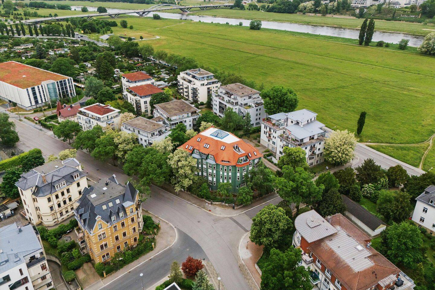Geräumige Familienwohnung mit Balkon in Johannstadt-Nord, Dresden, 1307 Dresden
