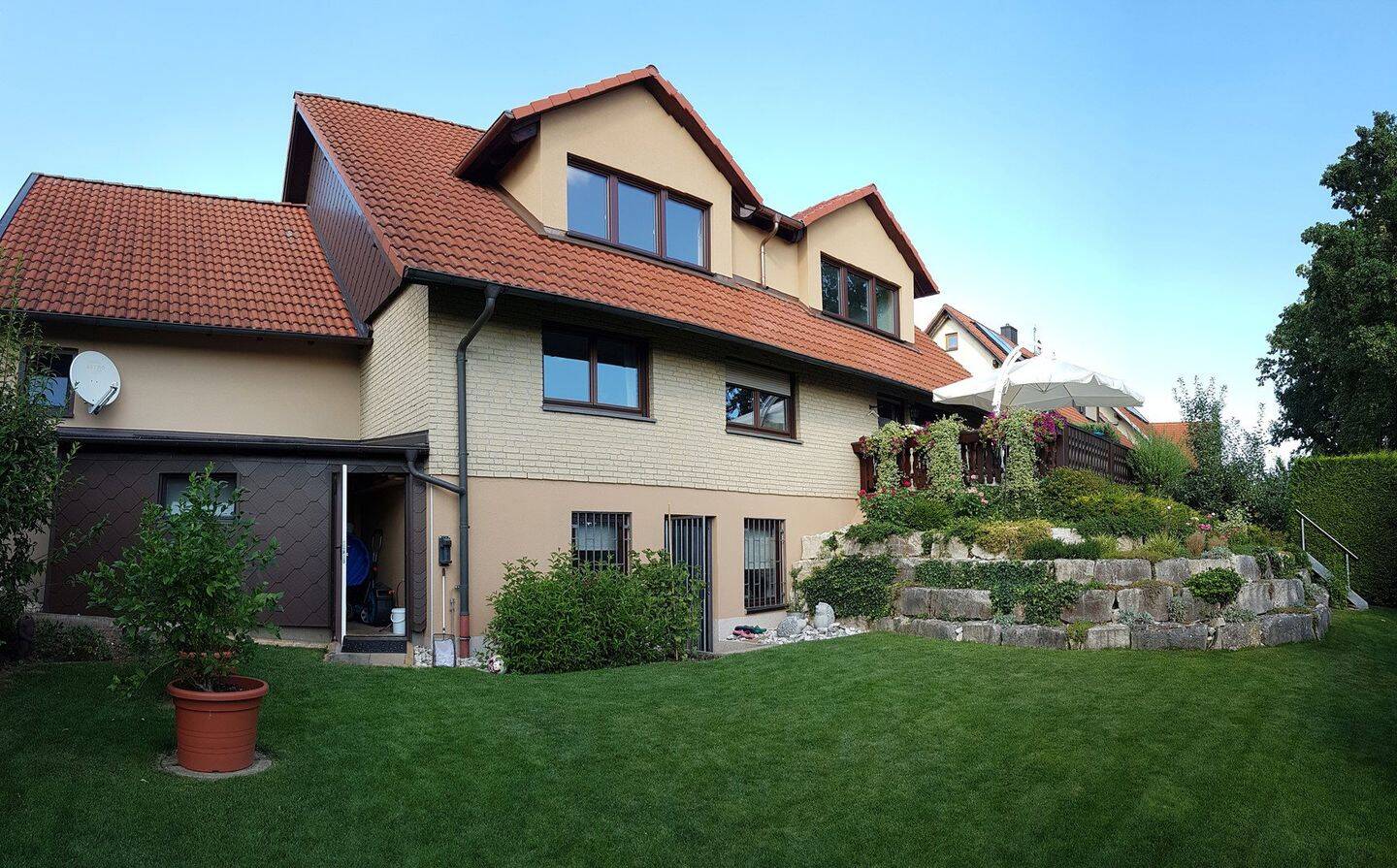 Einfamilienhaus in ruhiger Wohnlage mit Ausblick (Ohne Provision), 90574 Roßtal