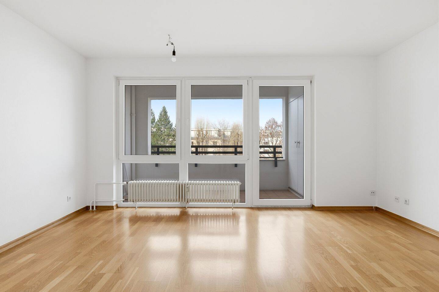 Freie und gut geschnittene 2-Zimmer in Wilmersdorf – ganz nah zum Olivaer Platz, 10707 Berlin (Charlottenburg-Wilmersdorf Charlottenburg Wilmersdorf)