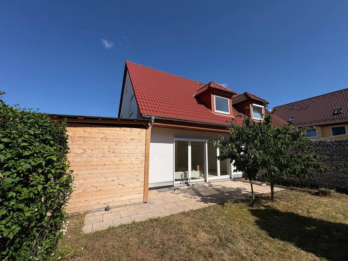 Doppelhaushälfte mit Carport & Garten in Leipzig, 4329 Leipzig (Heiterblick Paunsdorf)
