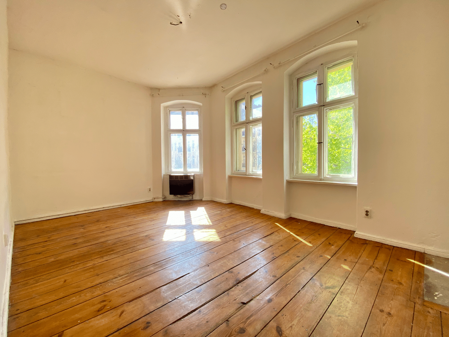 Cooler Kiezwohnung sucht Liebhaber von Ofenheizung! Unbefristet !, 10245 Berlin (Friedrichshain-Kreuzberg Friedrichshain)