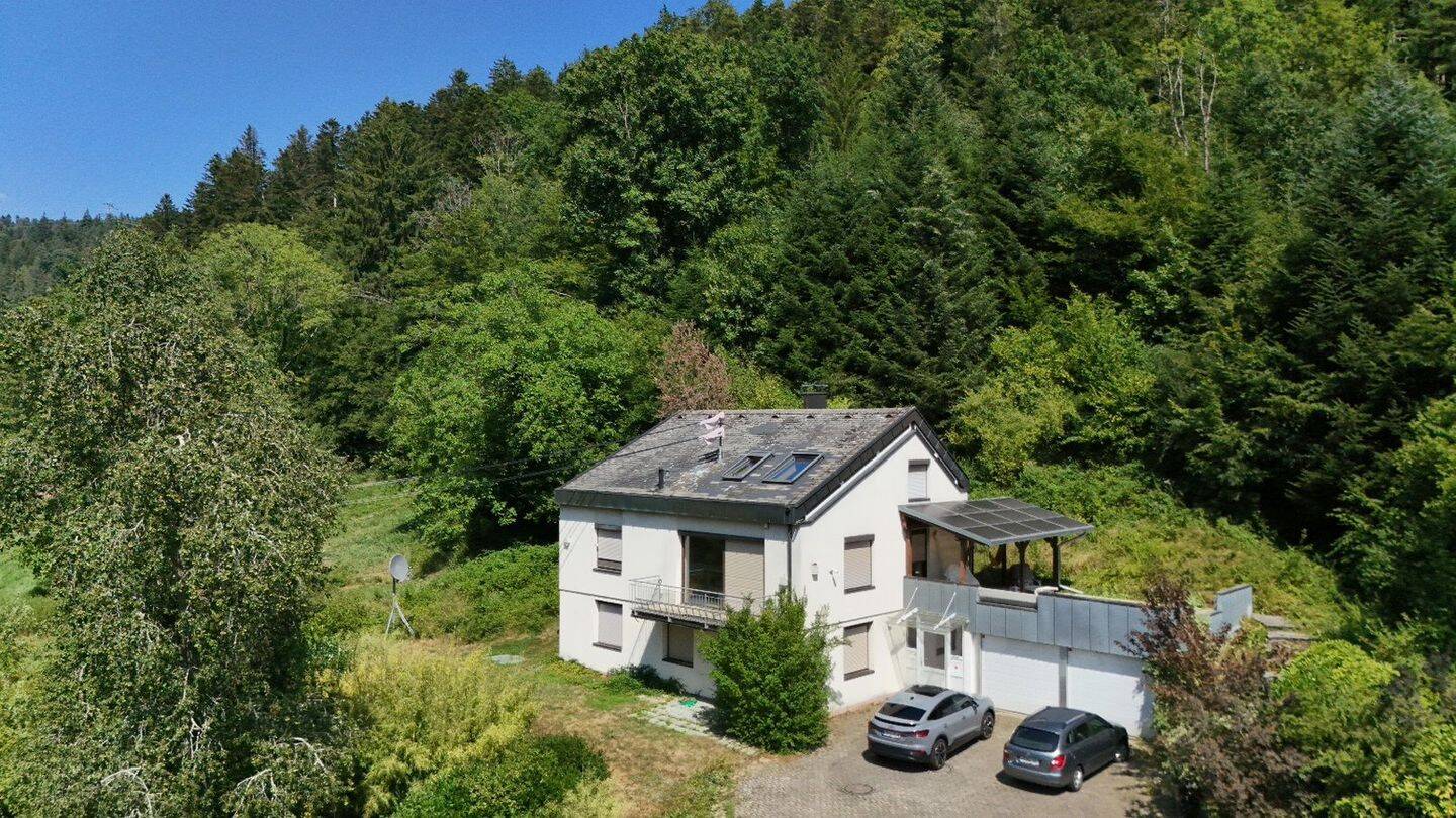 Freistehendes Einfamilenhaus mit Einliegerwohnung Freiburg Ost, 79252 Stegen
