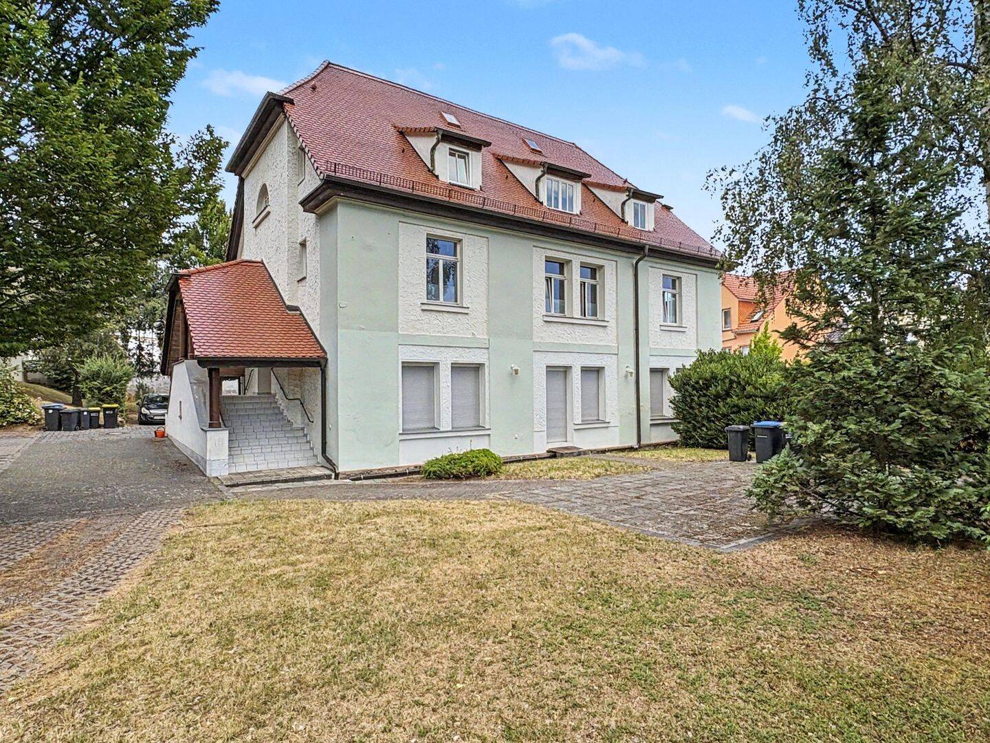 Solides Investment mit Entwicklungspotenzial: Wohn- und Geschäftshaus in Lutherstadt Eisleben, 6295 Eisleben