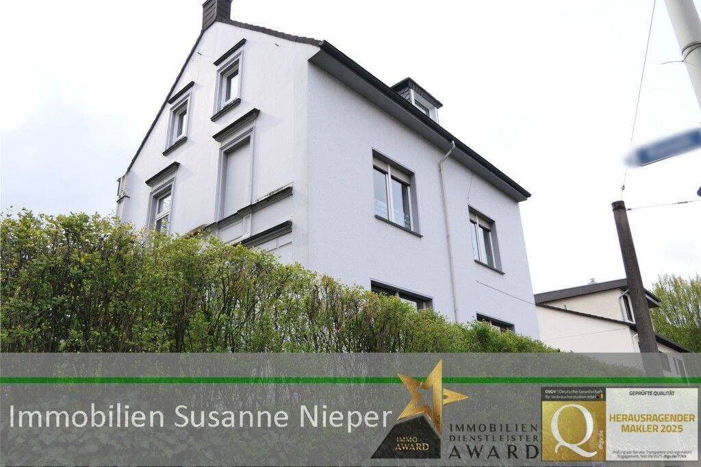 Freistehendes 3-Familienhaus mit Garten in Solingen Wald – Zwei Wohnungen sofort beziehbar, 42719 Solingen (Gräfrath Merscheid Solingen-Mitte Wald)