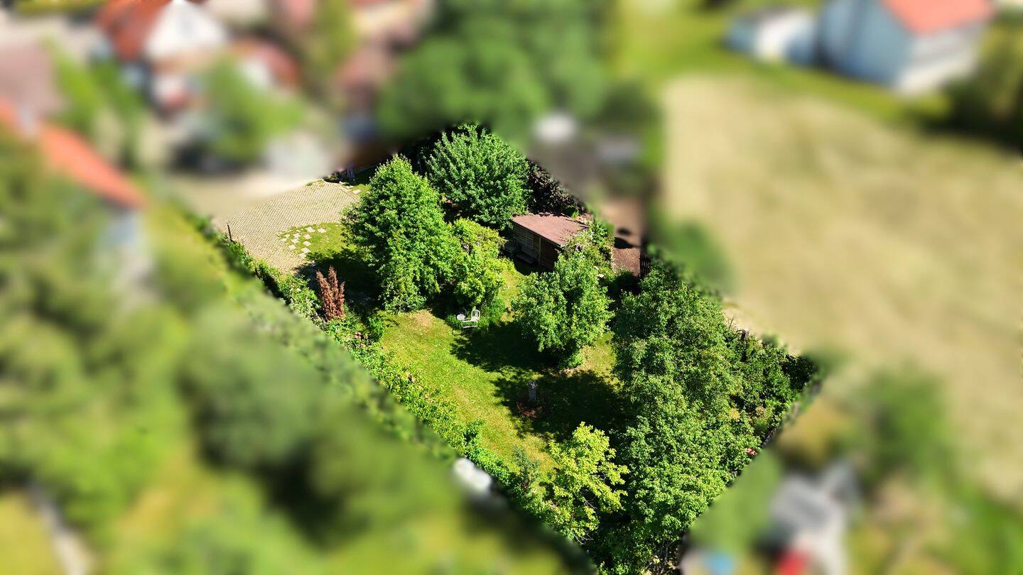 DER  PERFEKTE  BAUPLATZ  FÜR  IHR  ZUHAUSE!  SCHÖNES  BAUGRUNDSTÜCK  FÜR  EIN  EFH MIT GROßEM GARTEN, 86399 Bobingen