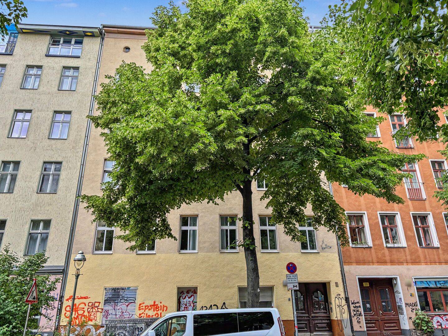 Voll vermietetes Wohn- und Geschäftshaus im Kreuzberger Wrangelkiez mit Entwicklungspotenzial, 10999 Berlin (Friedrichshain-Kreuzberg Kreuzberg)