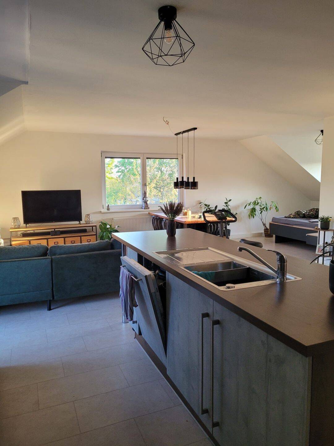 Moderne 2- Raumwohnung mit Balkon, EBK, Sauna, 55411 Bingen am Rhein